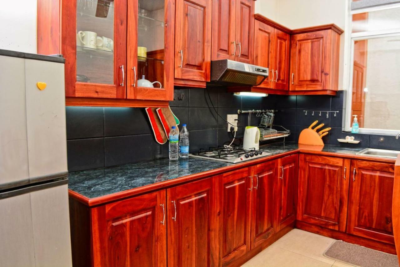 Furnished Apartment At Colombo Suburbs Nawala Rajagiriya Buitenkant foto