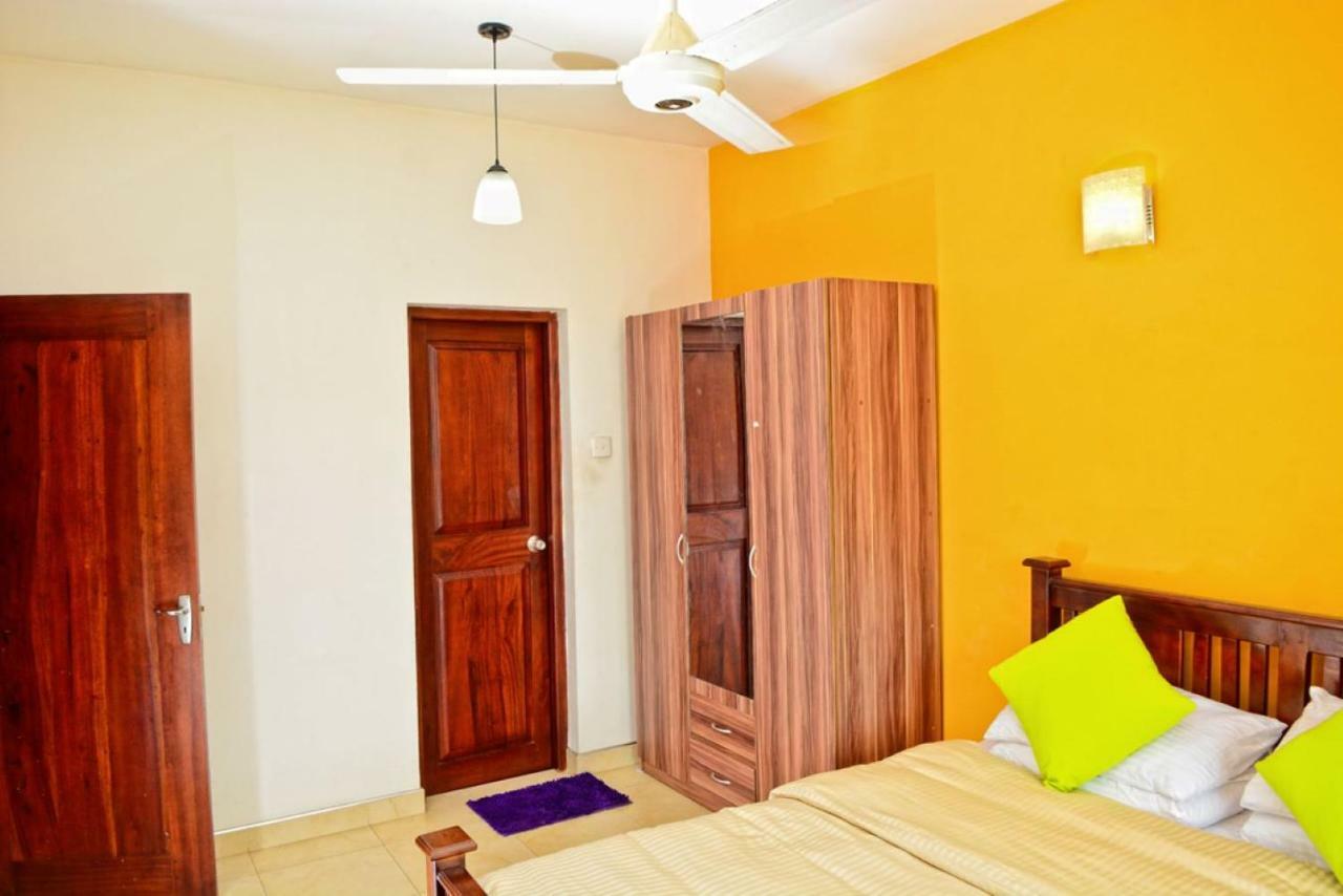 Furnished Apartment At Colombo Suburbs Nawala Rajagiriya Buitenkant foto